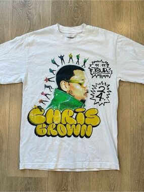 Official Chris Brown 11:11 Tour White Short-Sleeve Tee with Yellow & Green Print